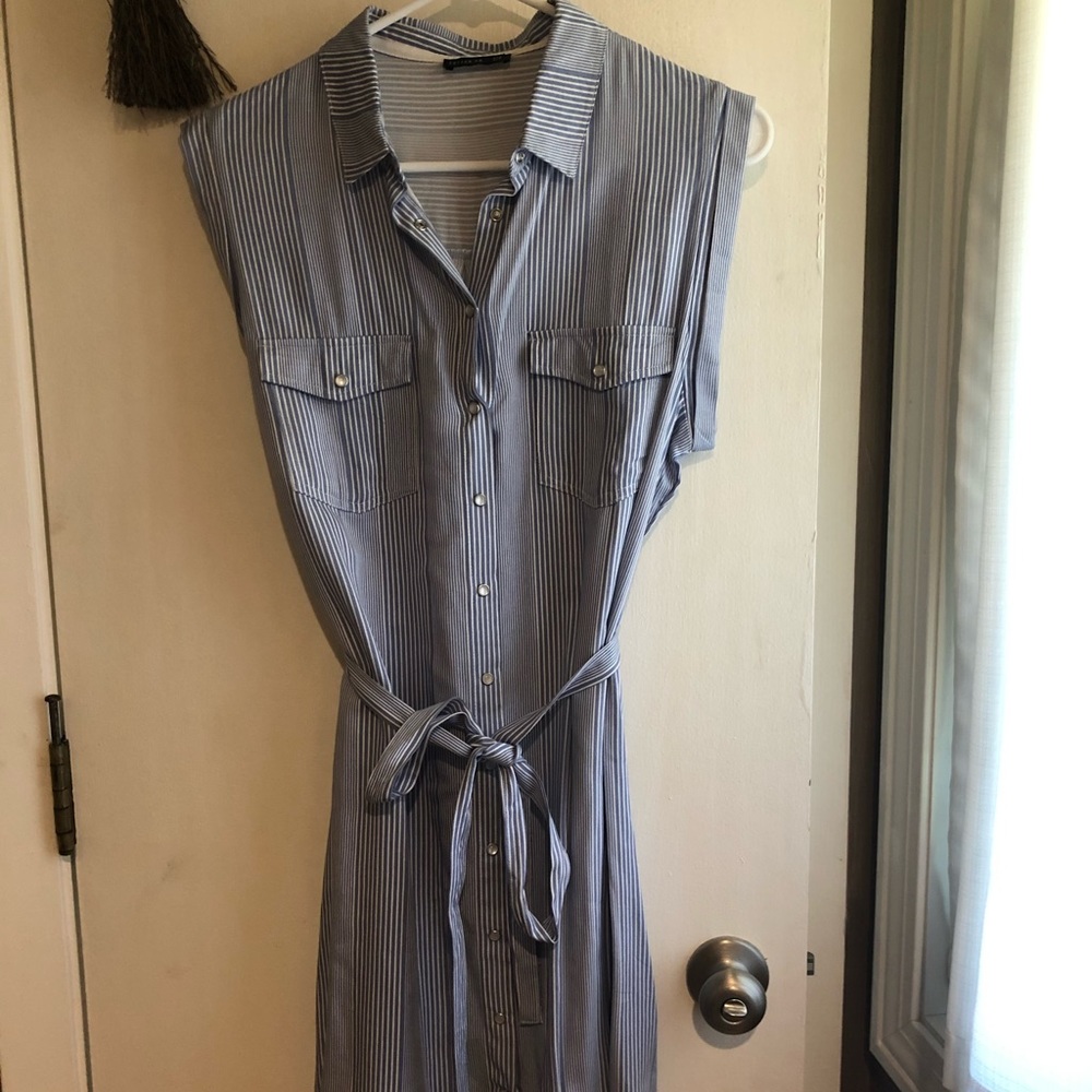 Cotton On blue striped dress size S